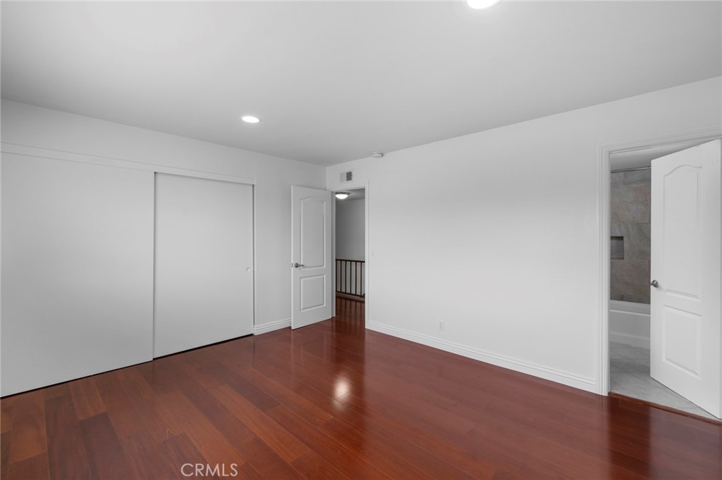 8262 Suffield Street