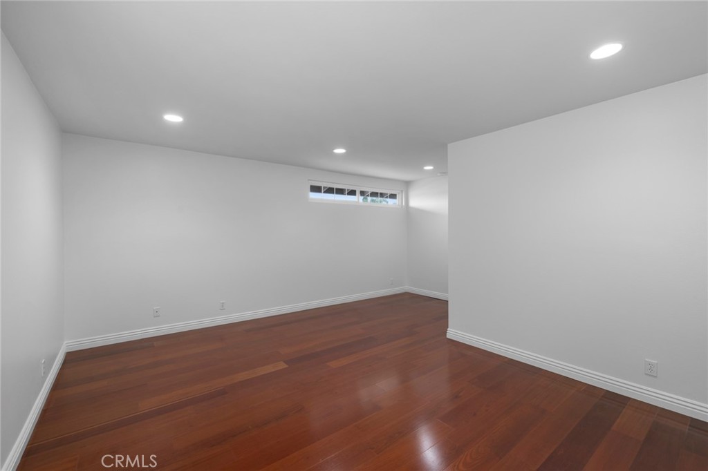 8262 Suffield Street