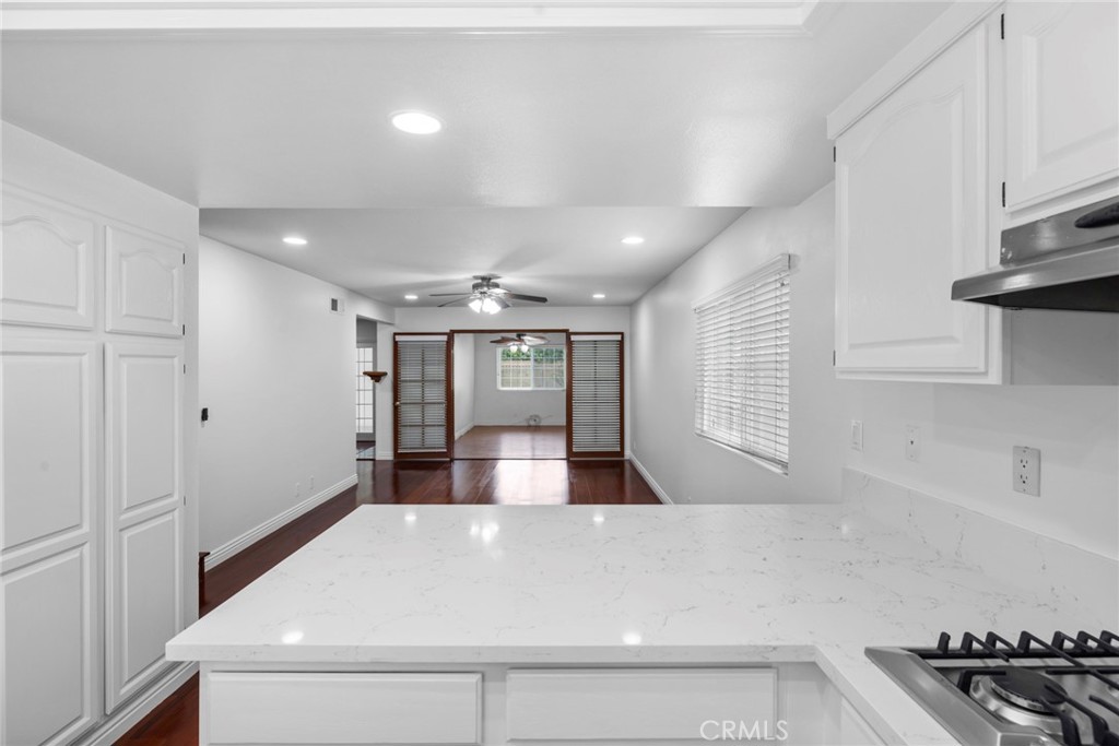 8262 Suffield Street