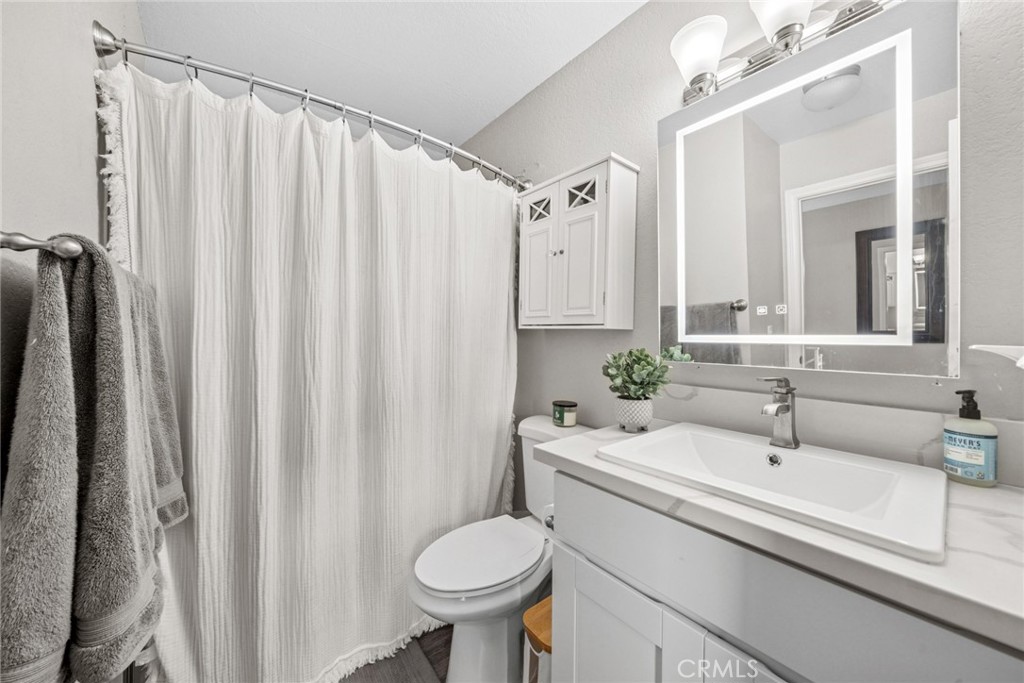 2306 Blackfoot Avenue