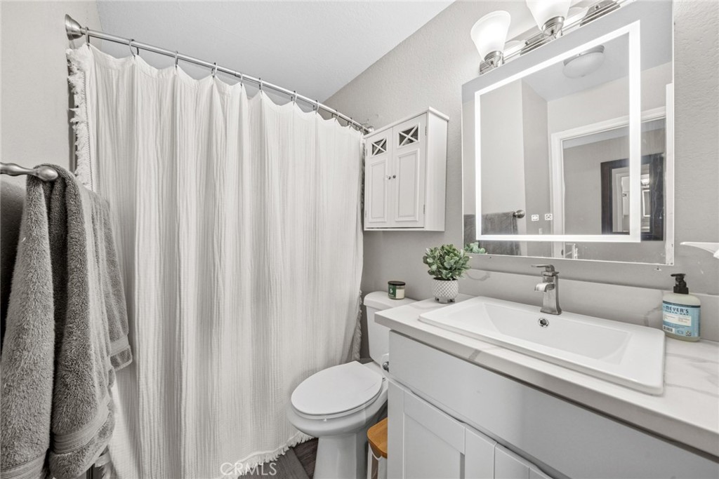 2306 Blackfoot Avenue