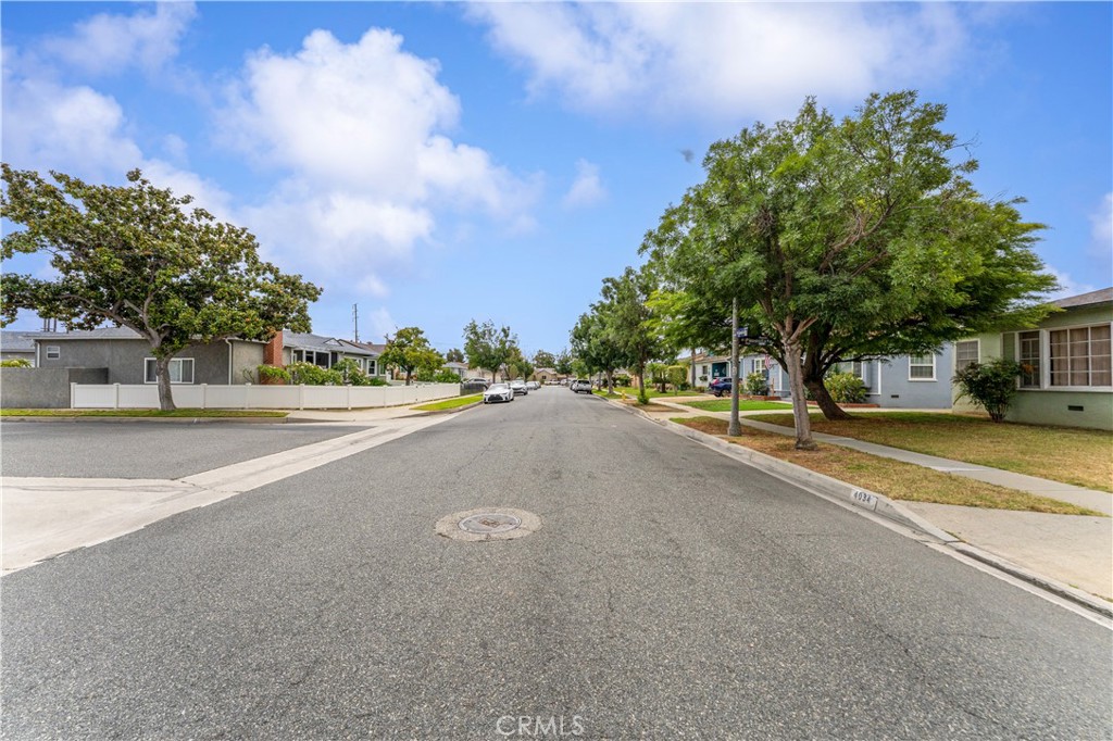 4024 Centralia Street