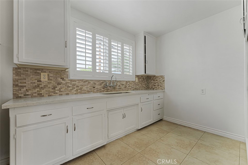 4024 Centralia Street