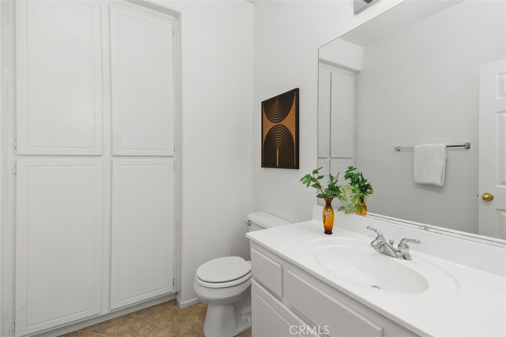 35921 Camelot Circle