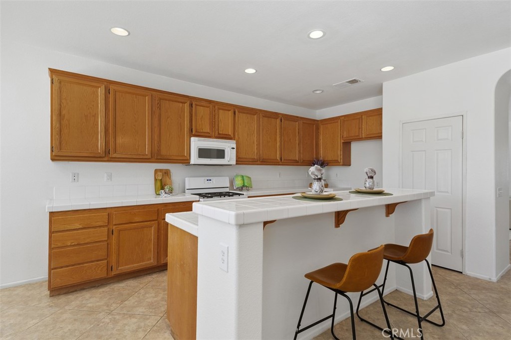 35921 Camelot Circle