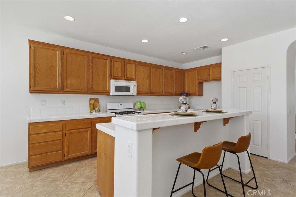 35921 Camelot Circle