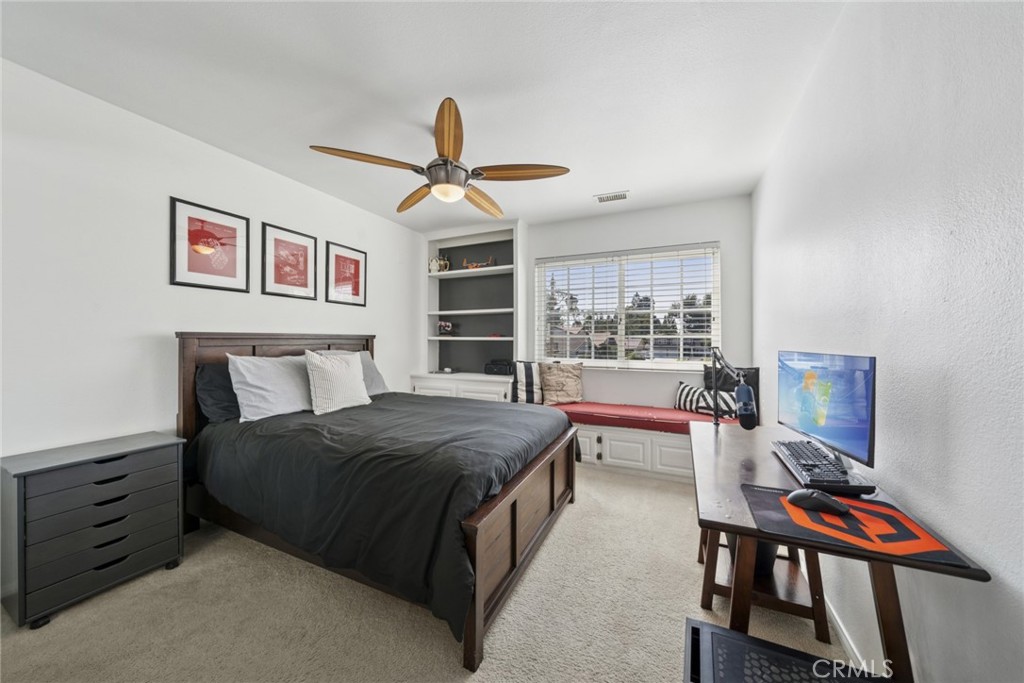 994 S La Salle Circle