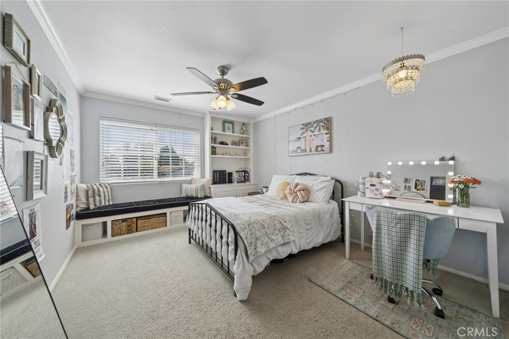 994 S La Salle Circle