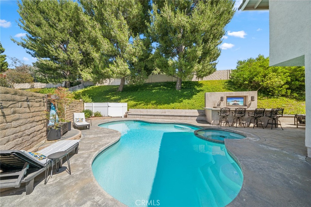 994 S La Salle Circle
