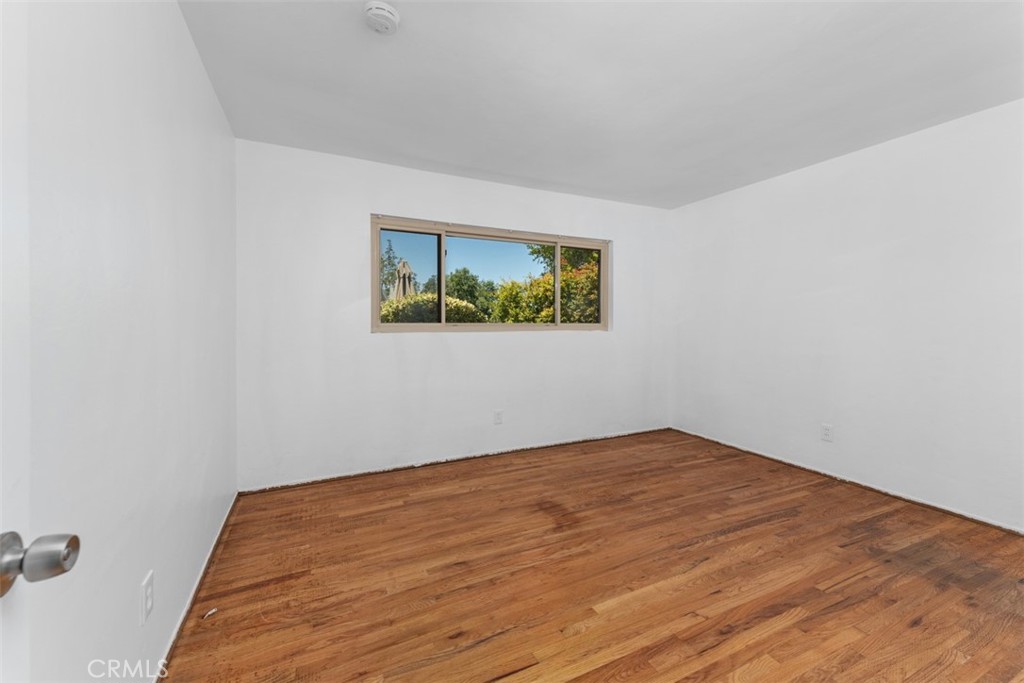 1828 Oakshire Court