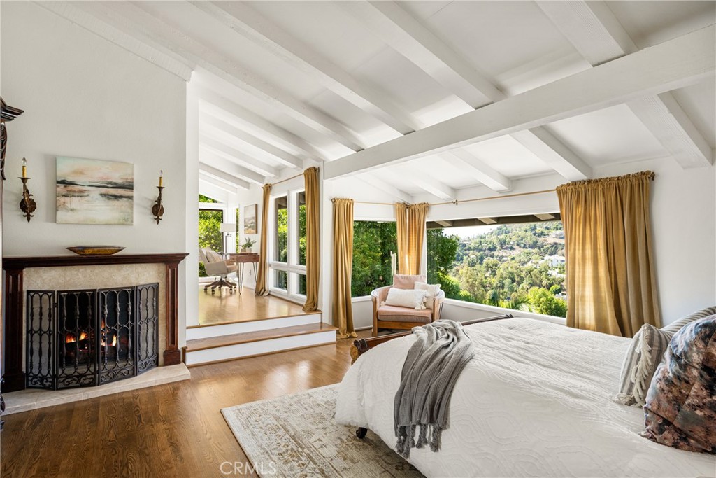 10721 Equestrian Drive