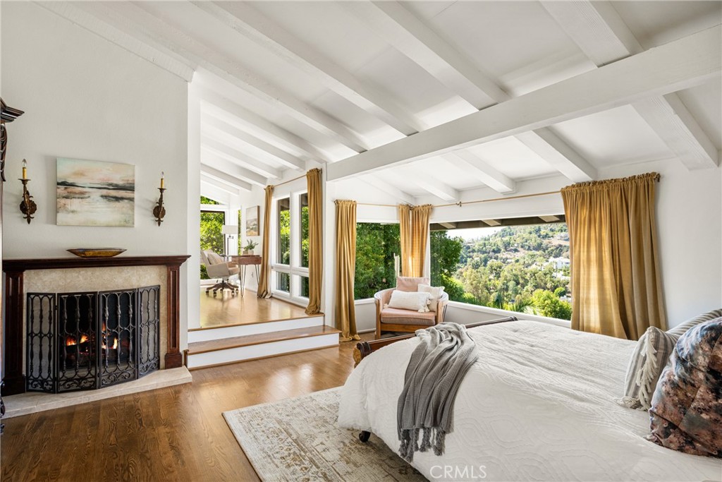 10721 Equestrian Drive