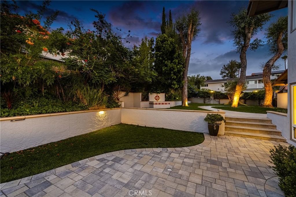 10721 Equestrian Drive