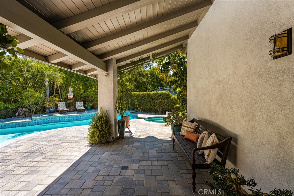 10721 Equestrian Drive