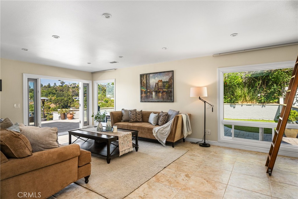 10721 Equestrian Drive