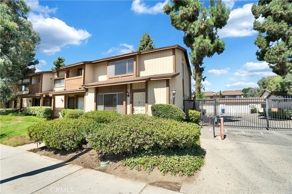 8713 Cedros Avenue