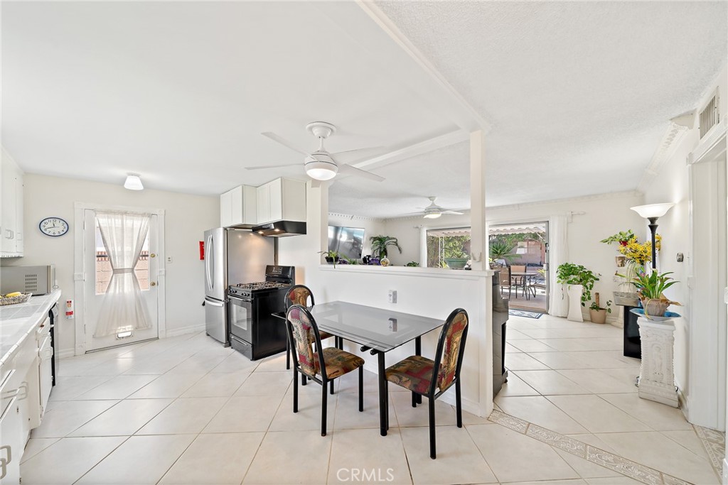 10402 Lorraine Ln