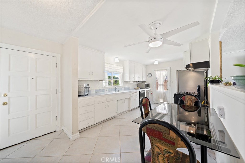 10402 Lorraine Ln