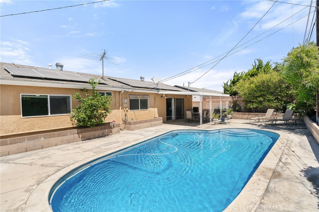 10402 Lorraine Ln