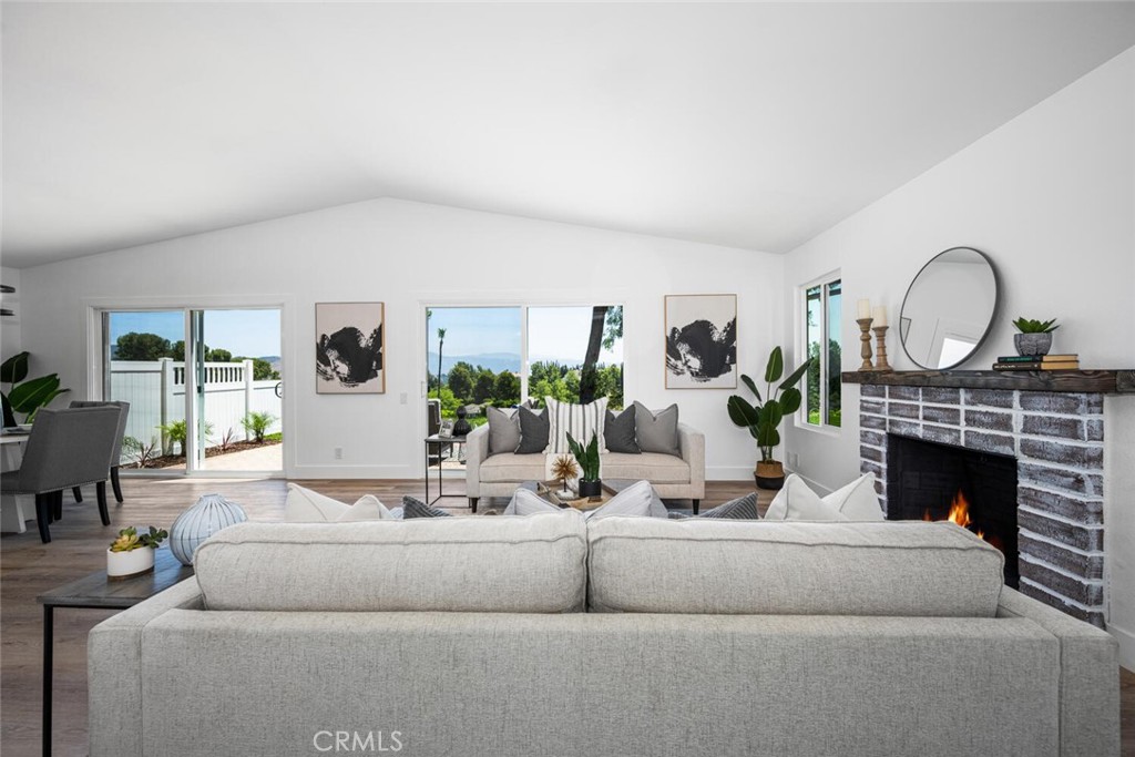 3620 Vista Glen Circle