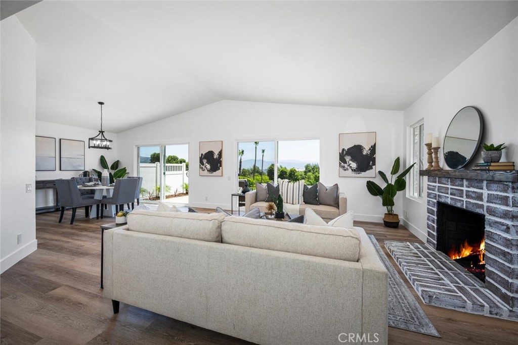 3620 Vista Glen Circle