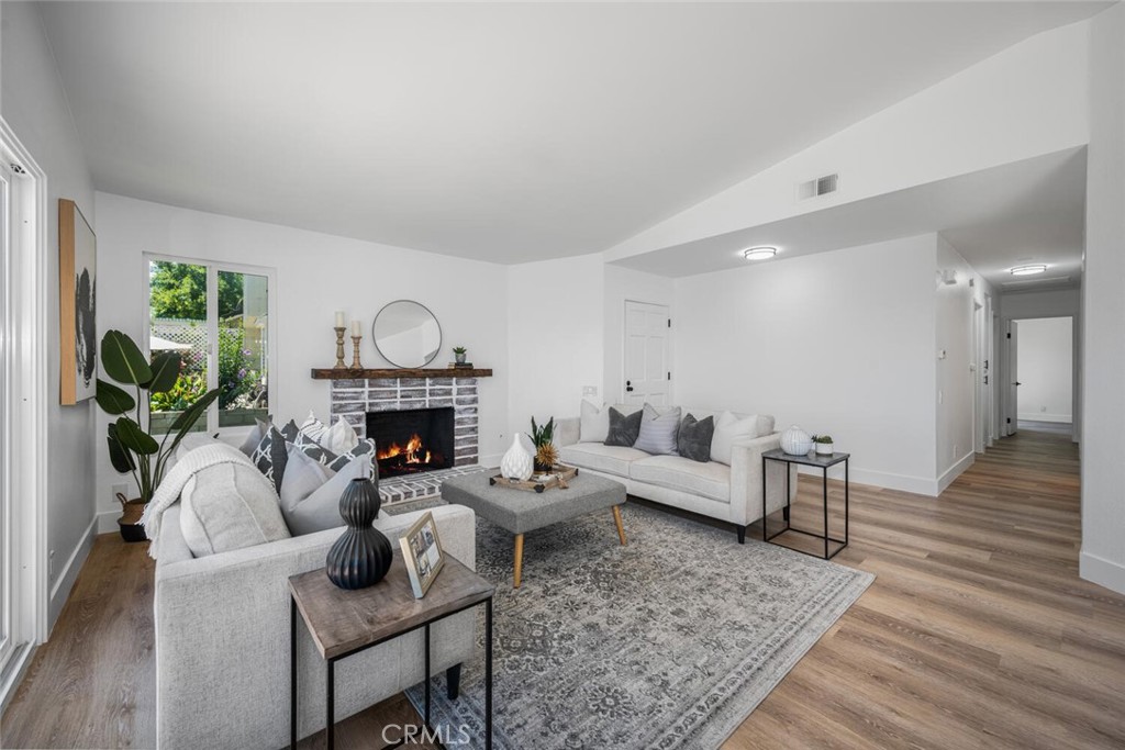 3620 Vista Glen Circle