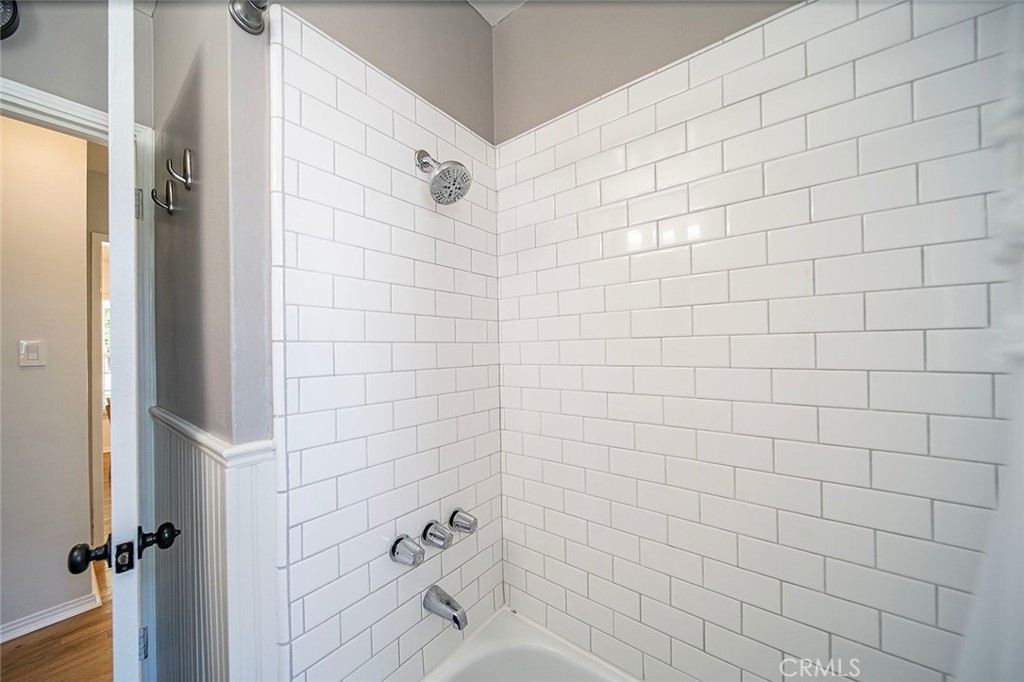 5322 E Flagstone Street