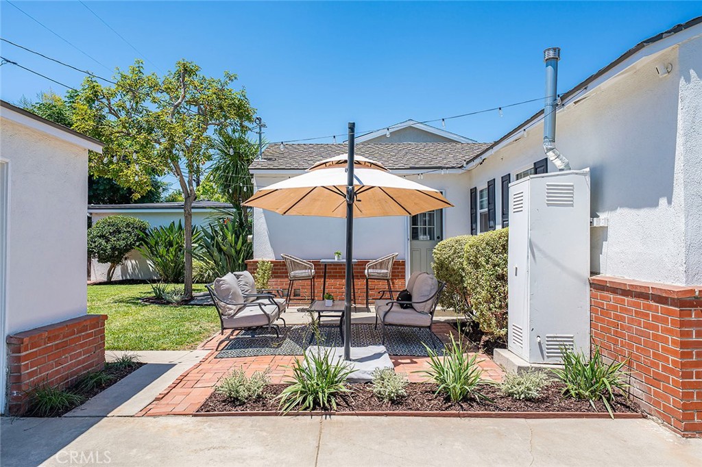 5322 E Flagstone Street