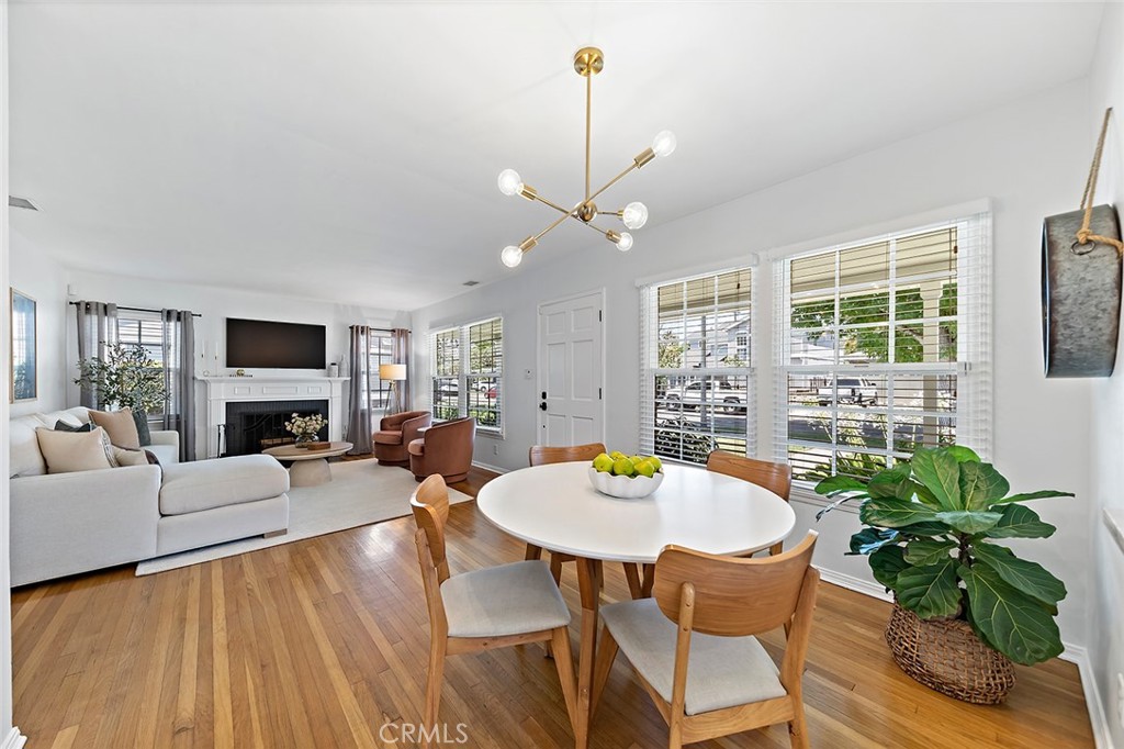 5322 E Flagstone Street