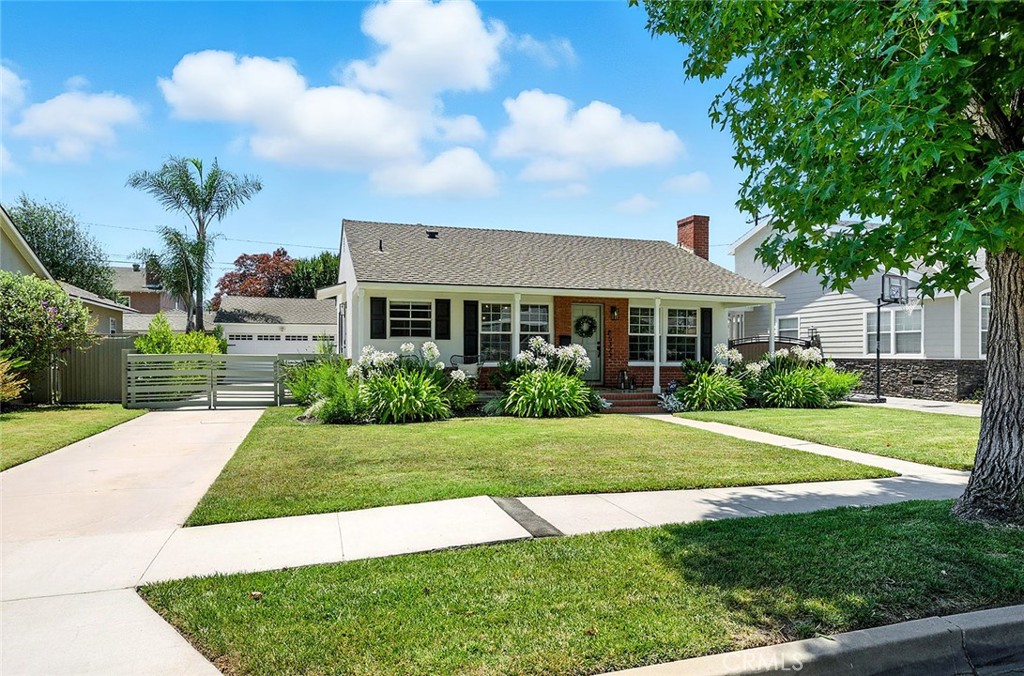 5322 E Flagstone Street