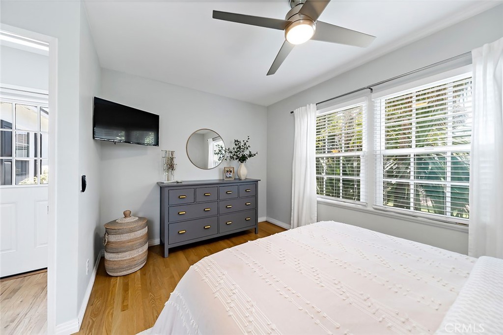 5322 E Flagstone Street