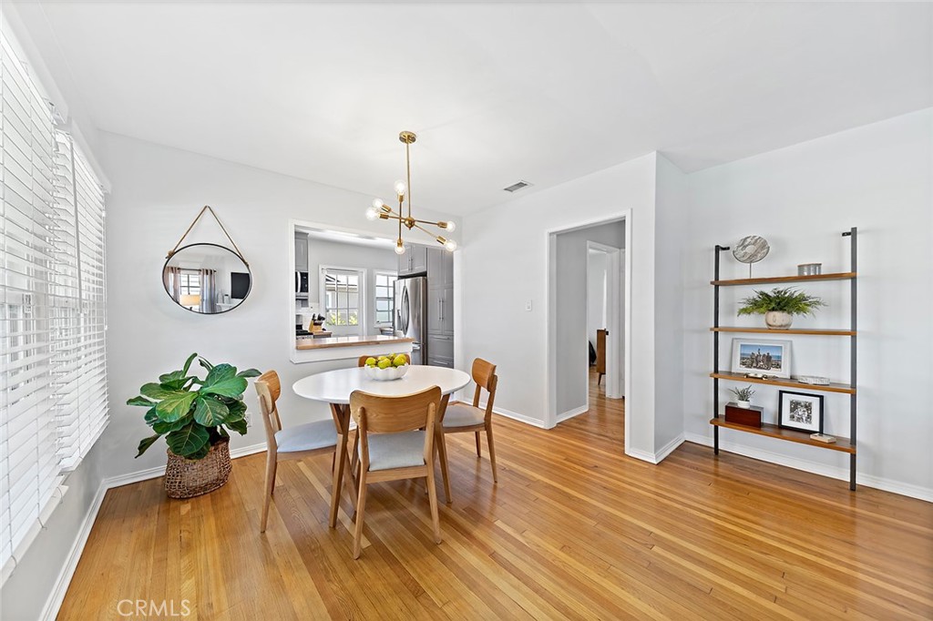 5322 E Flagstone Street