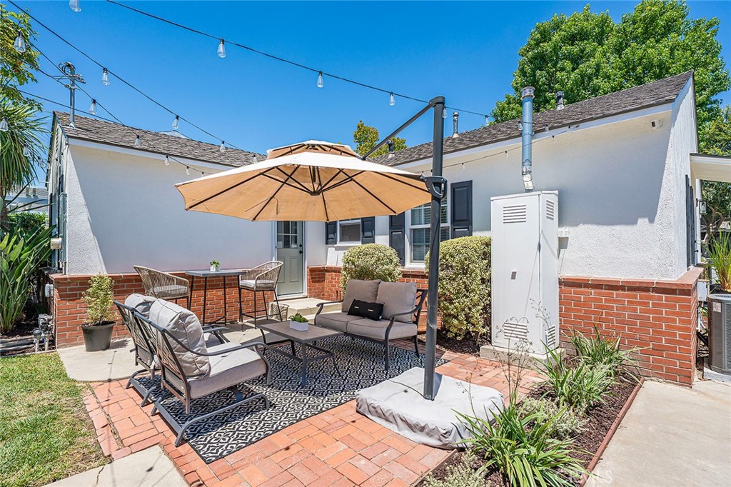 5322 E Flagstone Street