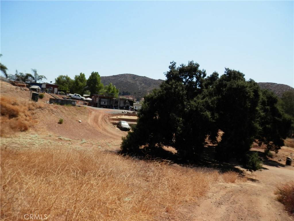 0 D Acacia Street