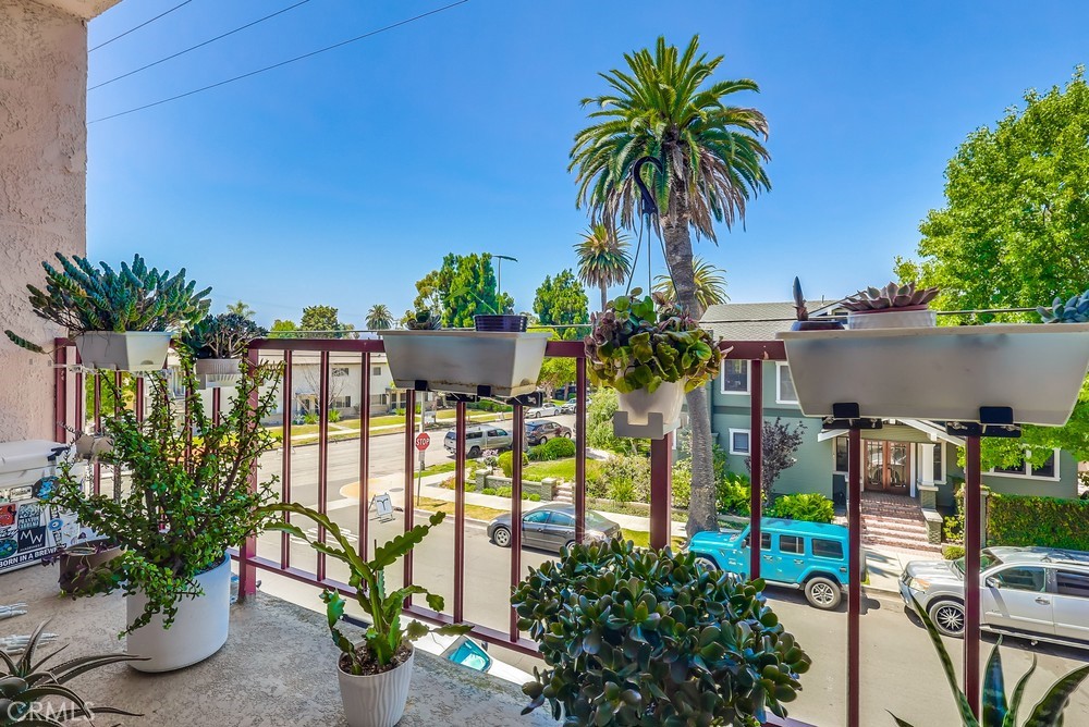 3609 E 2nd Street 303