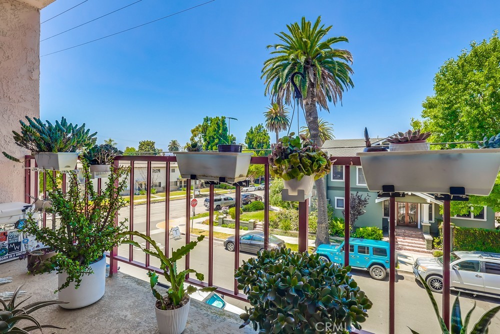 3609 E 2nd Street 303