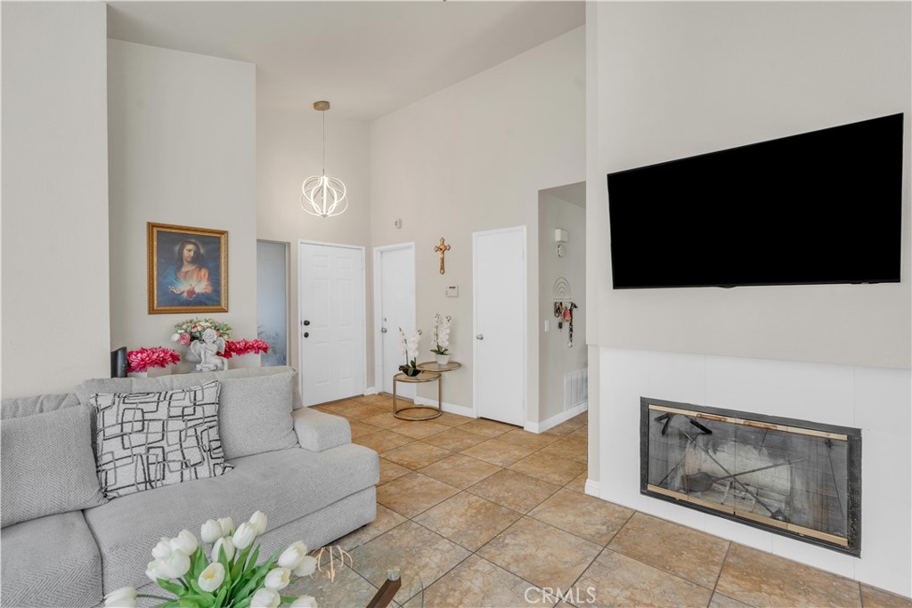 302 Daystar Drive
