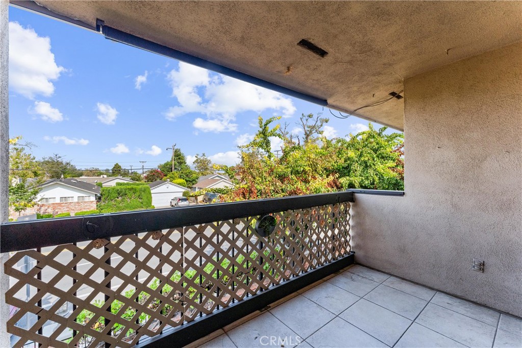 12200 Montecito Road A205