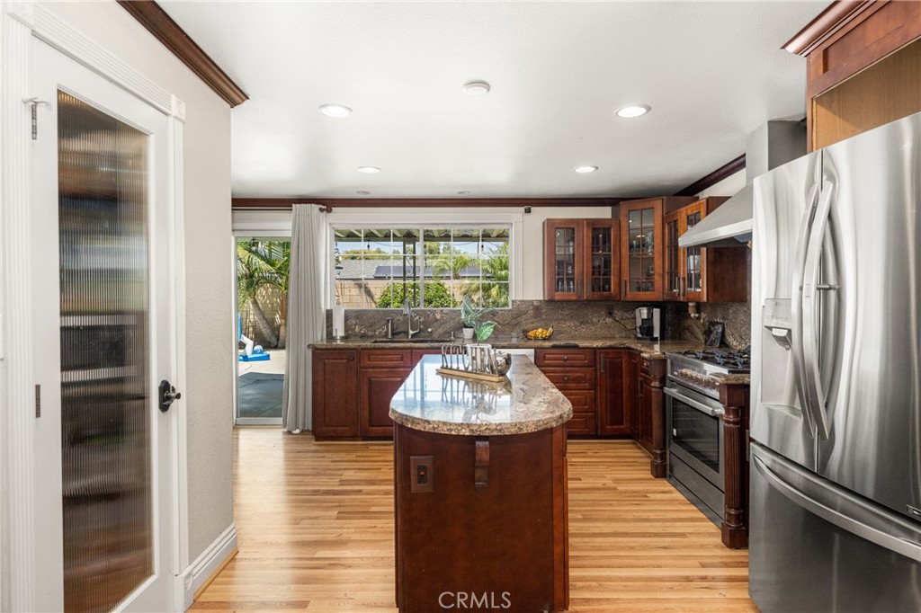 4353 E E Bluewater Circle