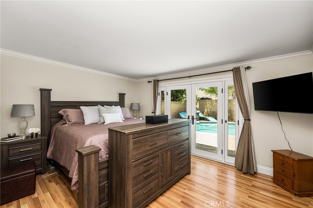 4353 E E Bluewater Circle