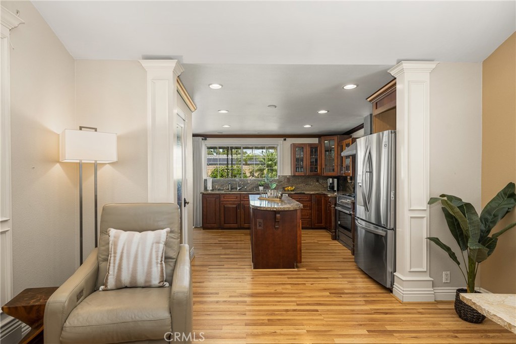 4353 E E Bluewater Circle