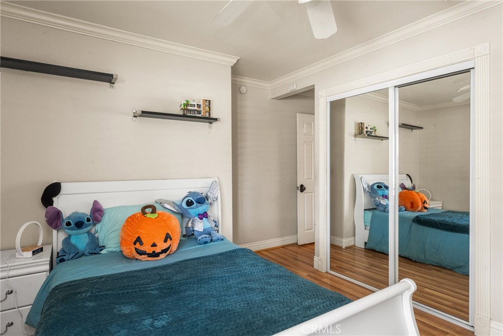 4353 E E Bluewater Circle