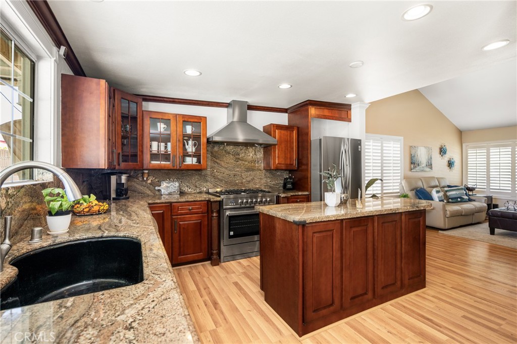 4353 E E Bluewater Circle