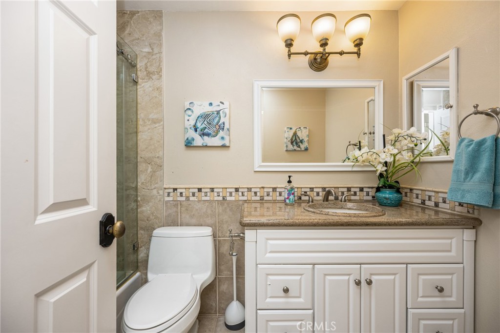 4353 E E Bluewater Circle