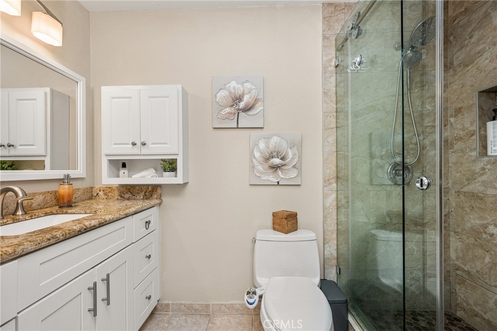 4353 E E Bluewater Circle