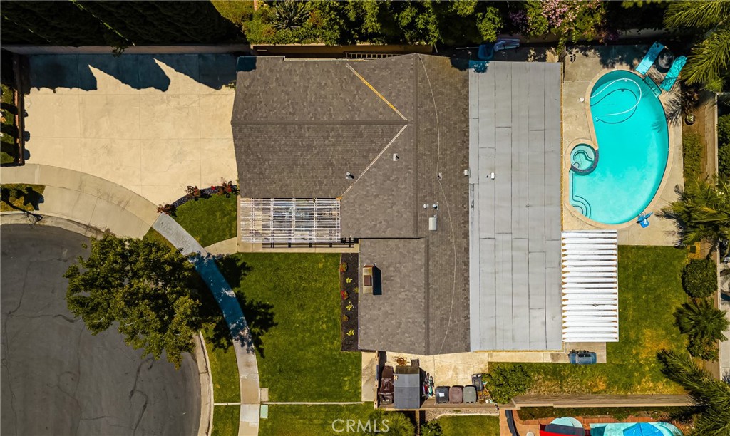 4353 E E Bluewater Circle