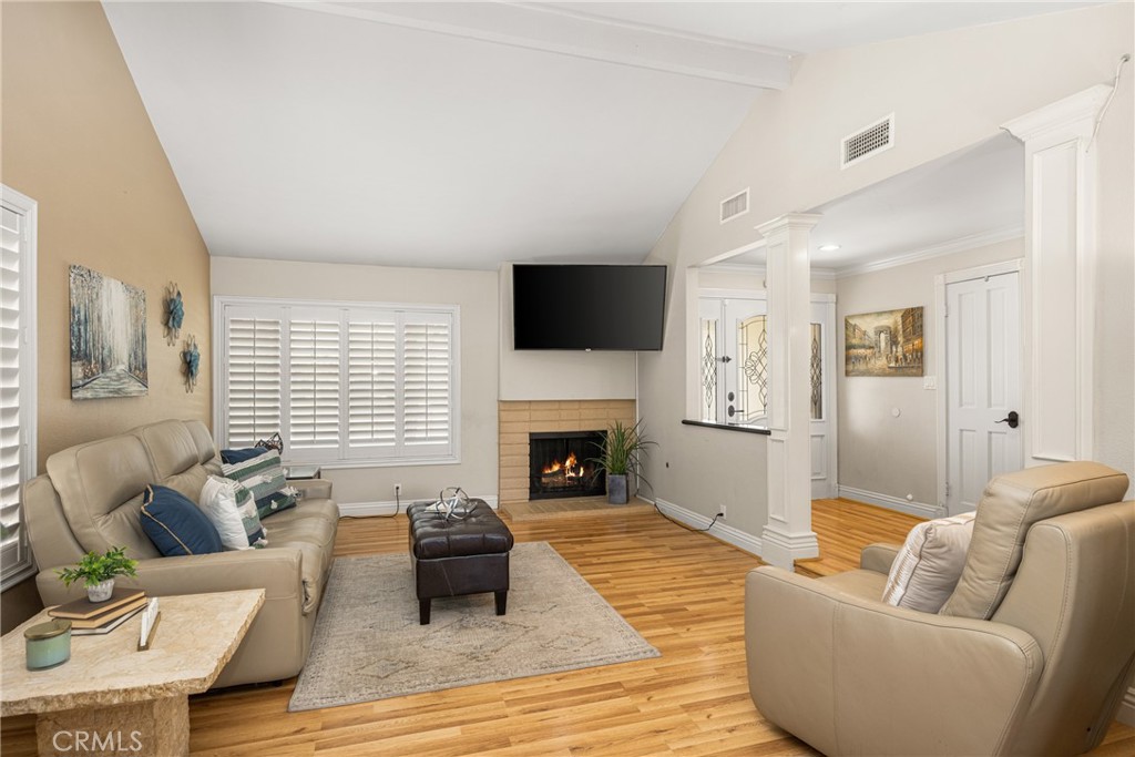 4353 E E Bluewater Circle