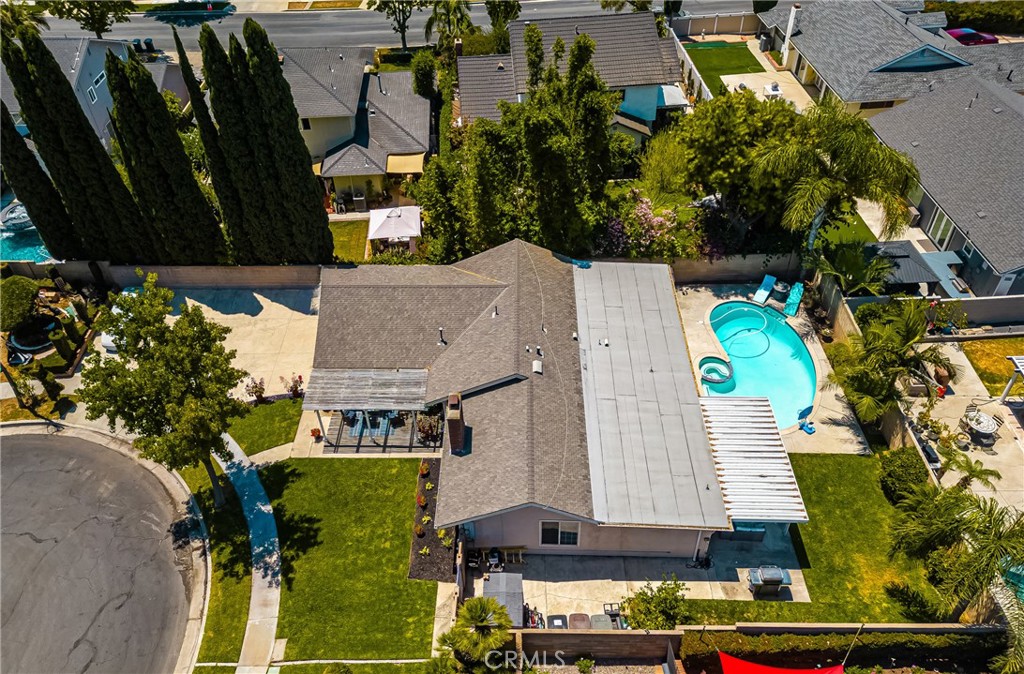 4353 E E Bluewater Circle