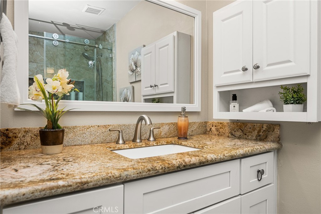 4353 E E Bluewater Circle