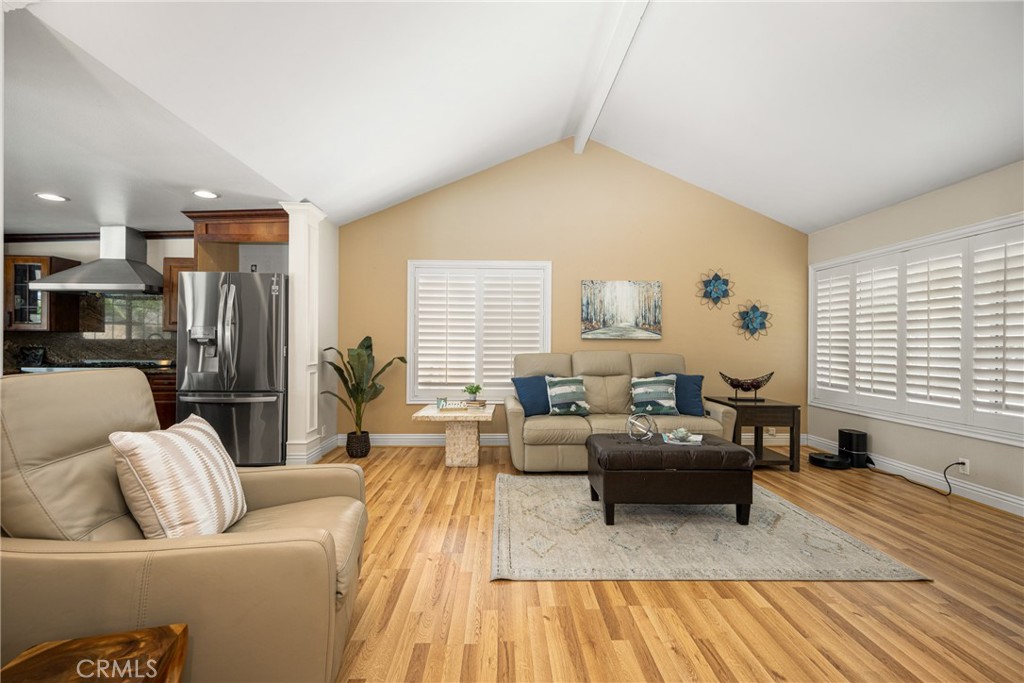 4353 E E Bluewater Circle